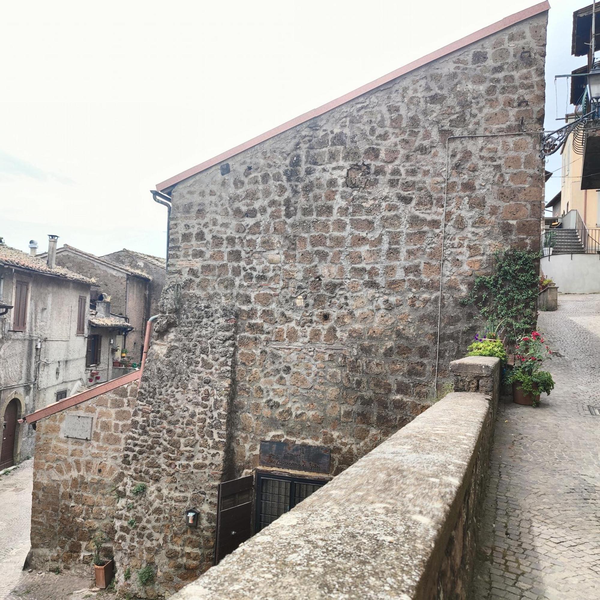 Maison Della Cattedrale Sutri Exterior foto